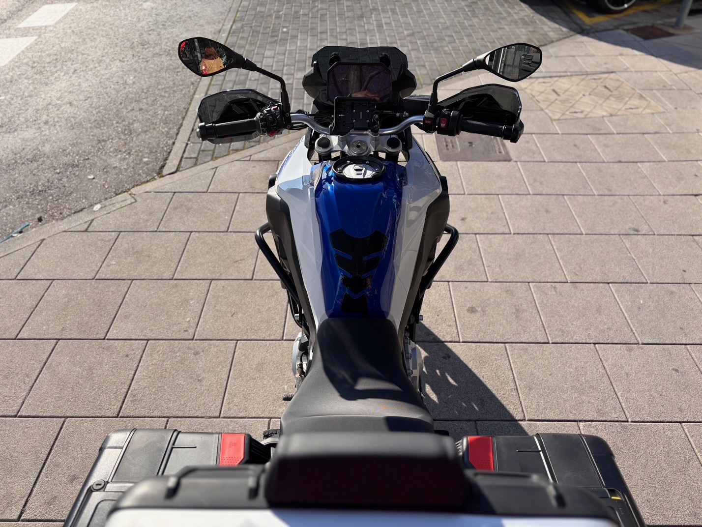 BMW F 750 GS AÑO 2022 CON 18.550 KM.