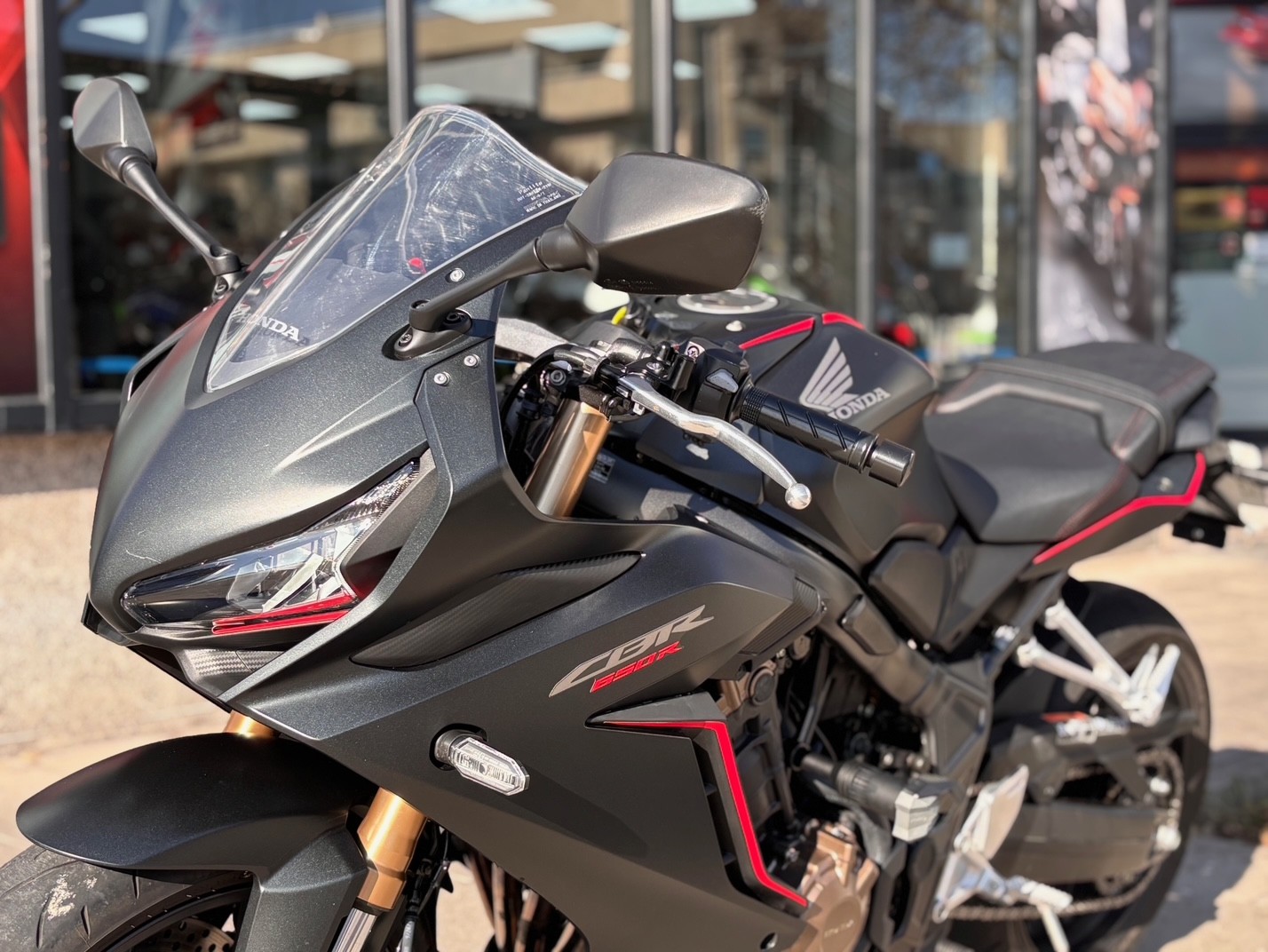 HONDA CBR 650 R AÑO 2019 CON 7.189 KM.
