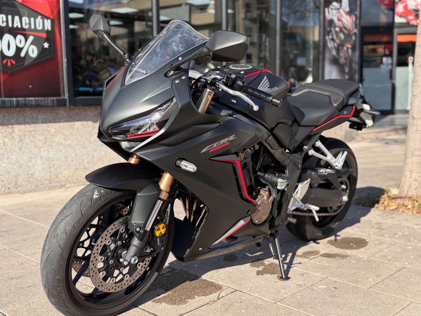 HONDA CBR 650 R AÑO 2019 CON 7.189 KM.