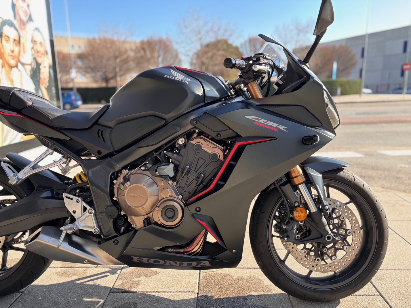 HONDA CBR 650 R AÑO 2019 CON 7.189 KM.