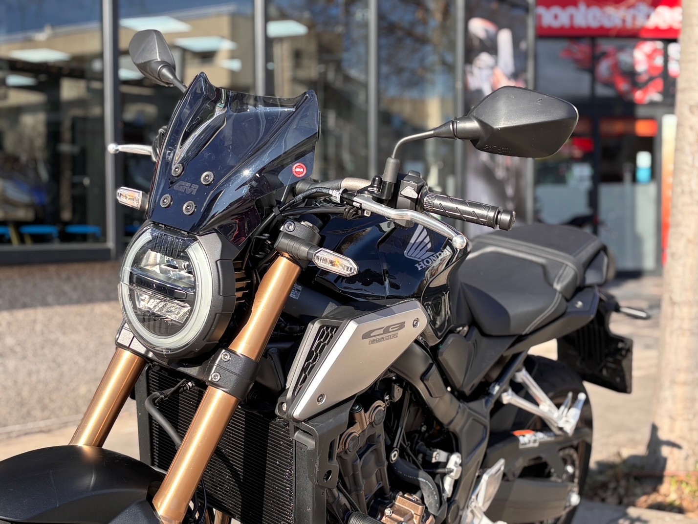 HONDA CB 650 R AÑO 2019 CON 5.732 KM.