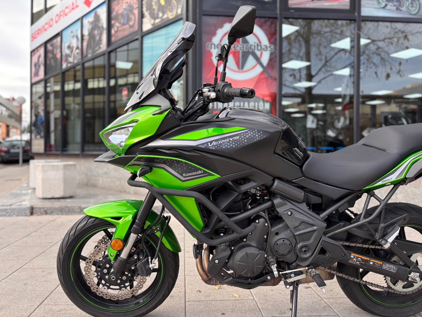 KAWASAKI VERSYS 650 AÑO 2023 CON...