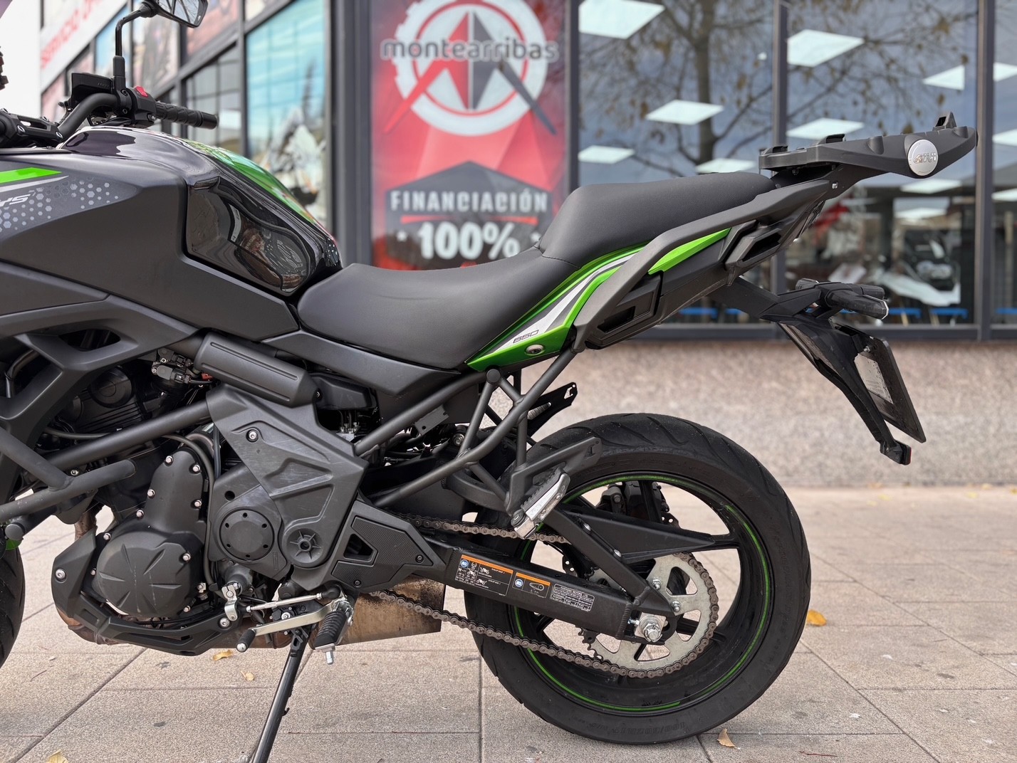 KAWASAKI VERSYS 650 AÑO 2023 CON...