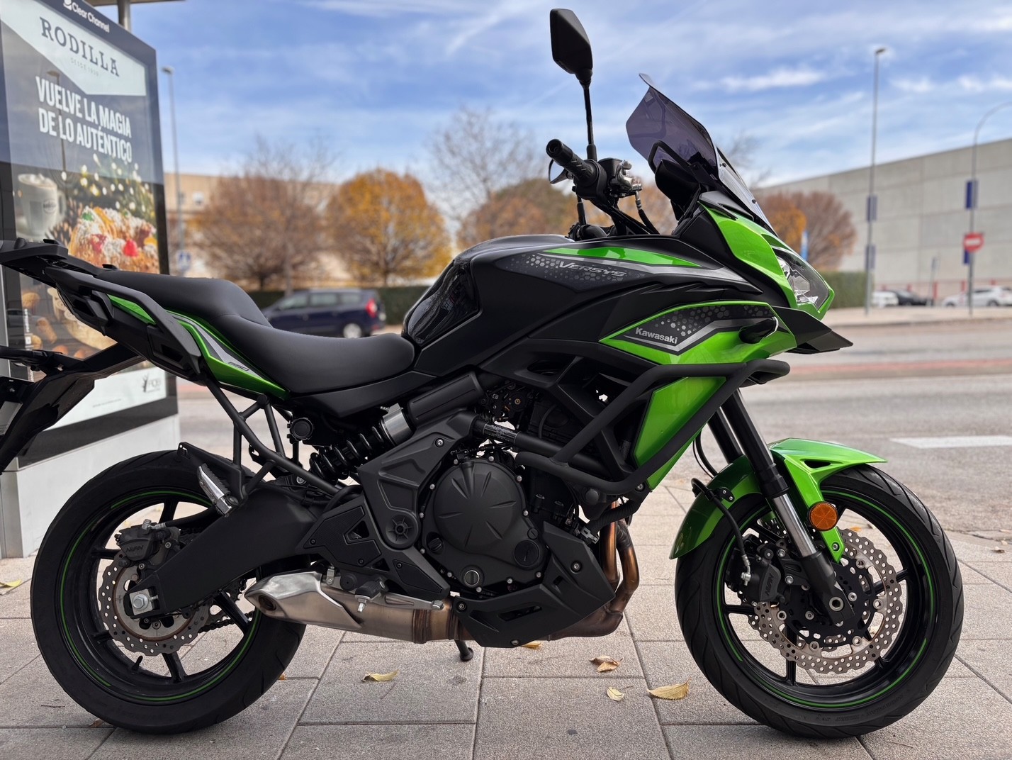 KAWASAKI VERSYS 650 AÑO 2023 CON...