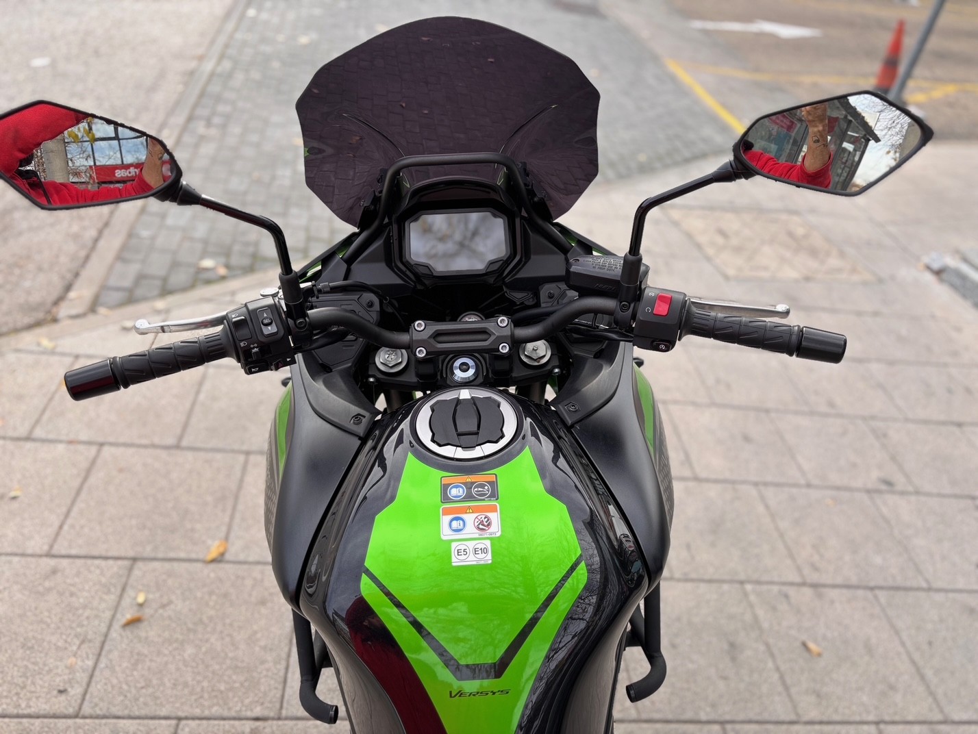 KAWASAKI VERSYS 650 AÑO 2023 CON...