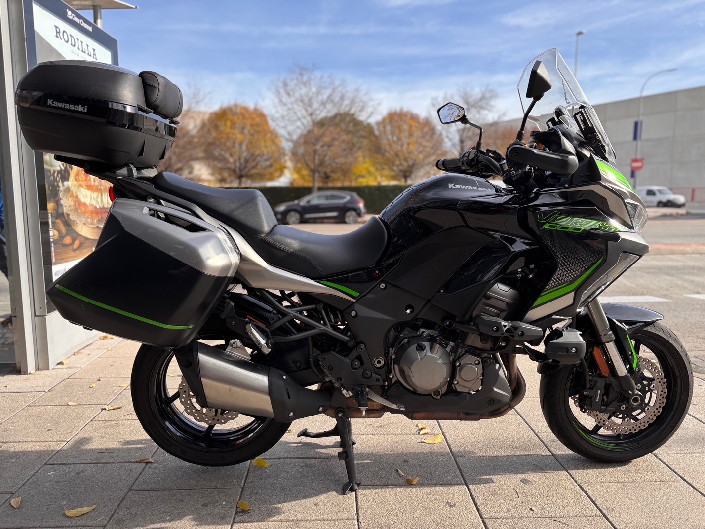 KAWASAKI VERSYS 1000 SE GRAND TOURER...