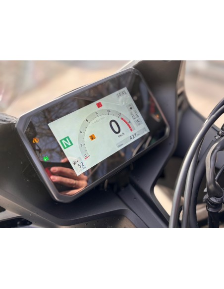 HONDA CBR 650 R AÑO 2025 CON 426 KM.