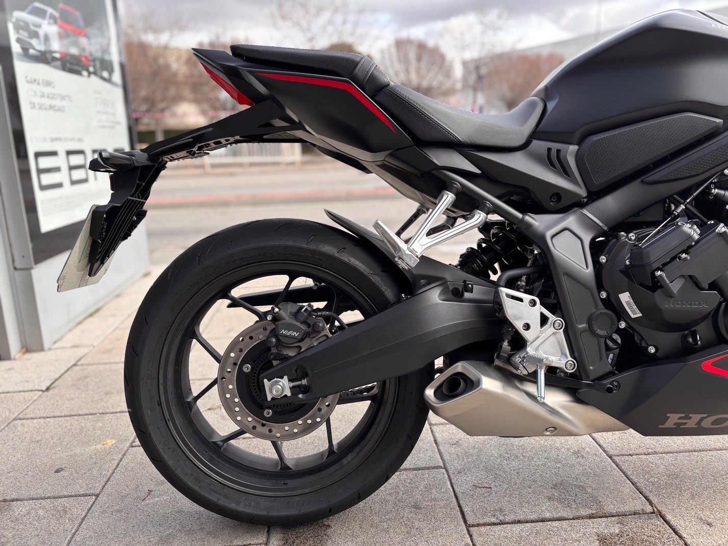 HONDA CBR 650 R AÑO 2025 CON 426 KM.
