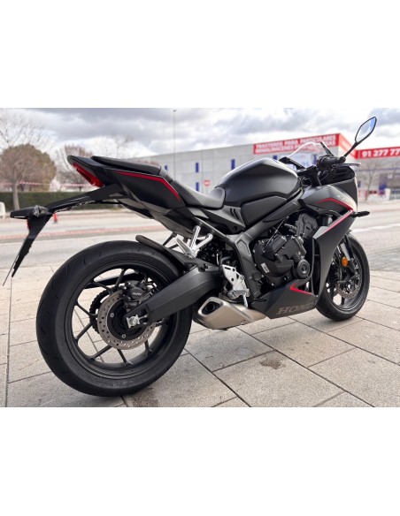 HONDA CBR 650 R AÑO 2025 CON 426 KM.