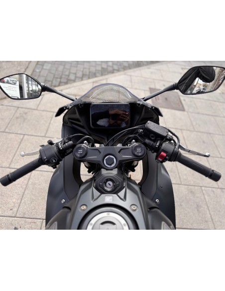 HONDA CBR 650 R AÑO 2025 CON 426 KM.