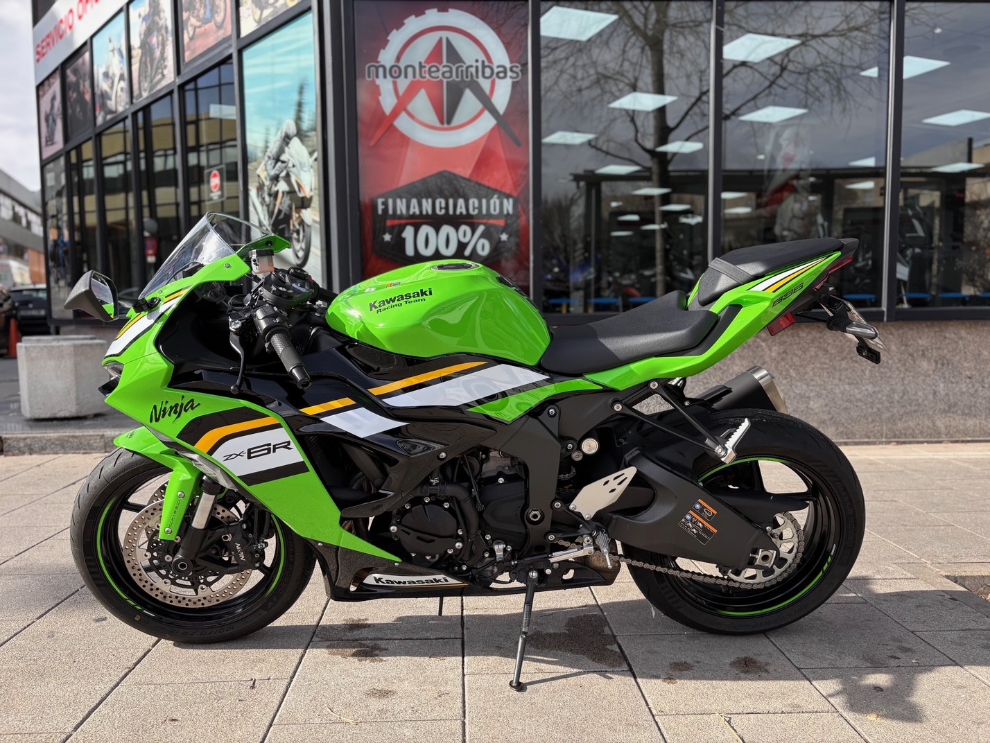 KAWASAKI NINJA ZX-6R AÑO 2025 CON...