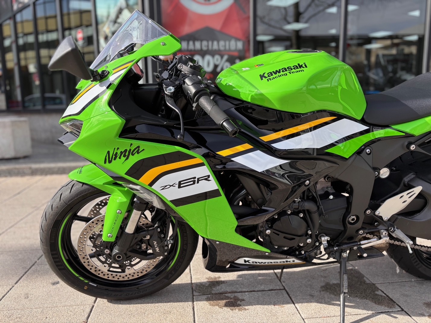 KAWASAKI NINJA ZX-6R AÑO 2025 CON...