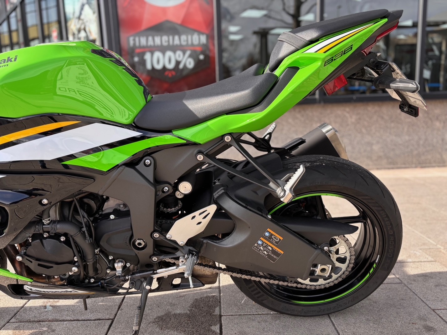 KAWASAKI NINJA ZX-6R AÑO 2025 CON...