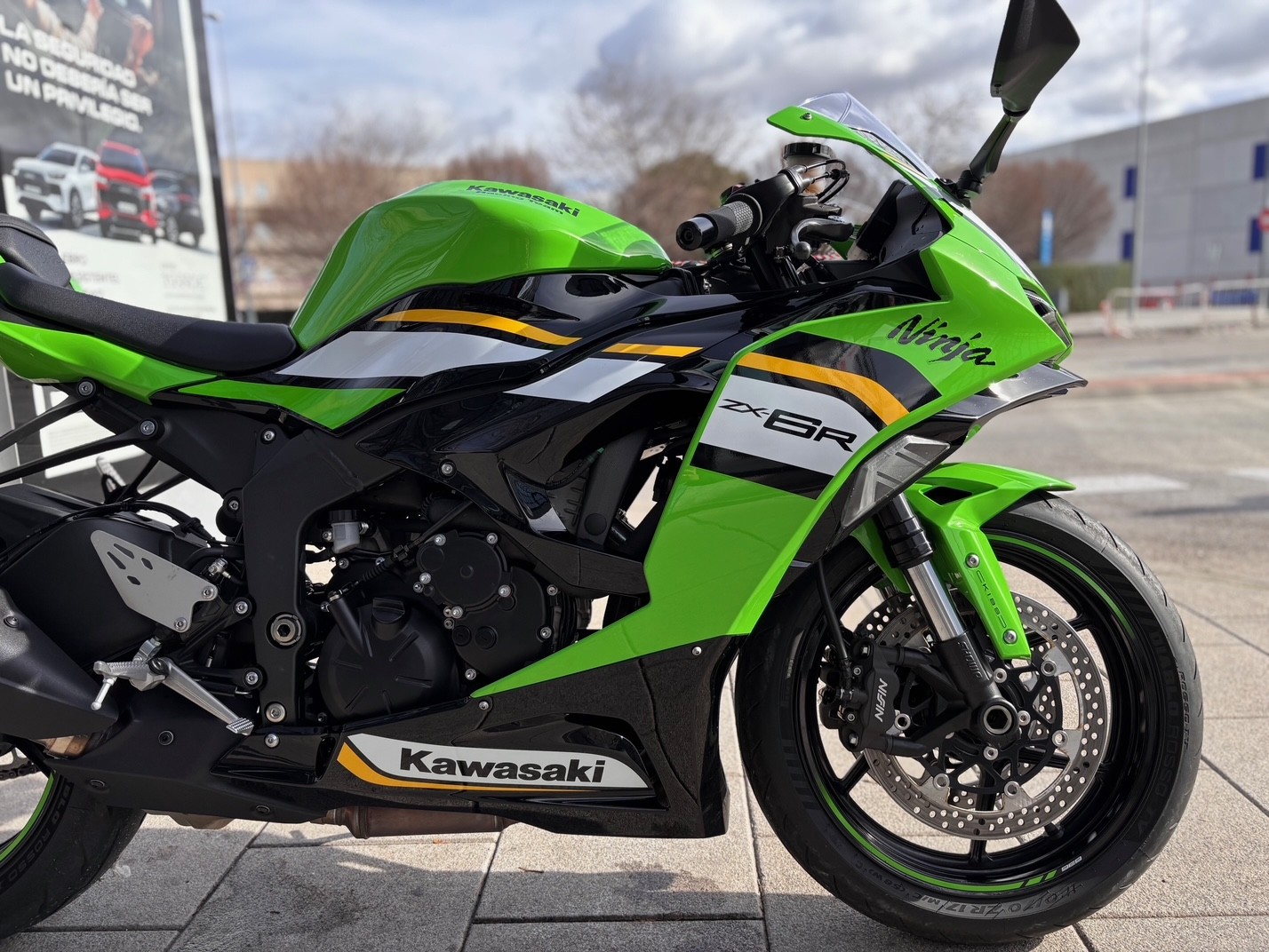 KAWASAKI NINJA ZX-6R AÑO 2025 CON...