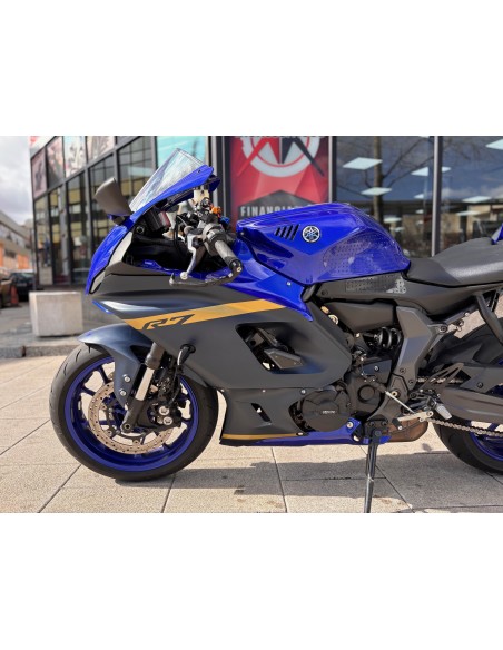 YAMAHA YZF690- U AÑO 2024 CON 9.425 KM.