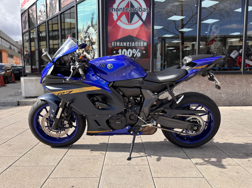 YAMAHA YZF690- U AÑO 2024 CON 9.425 KM.
