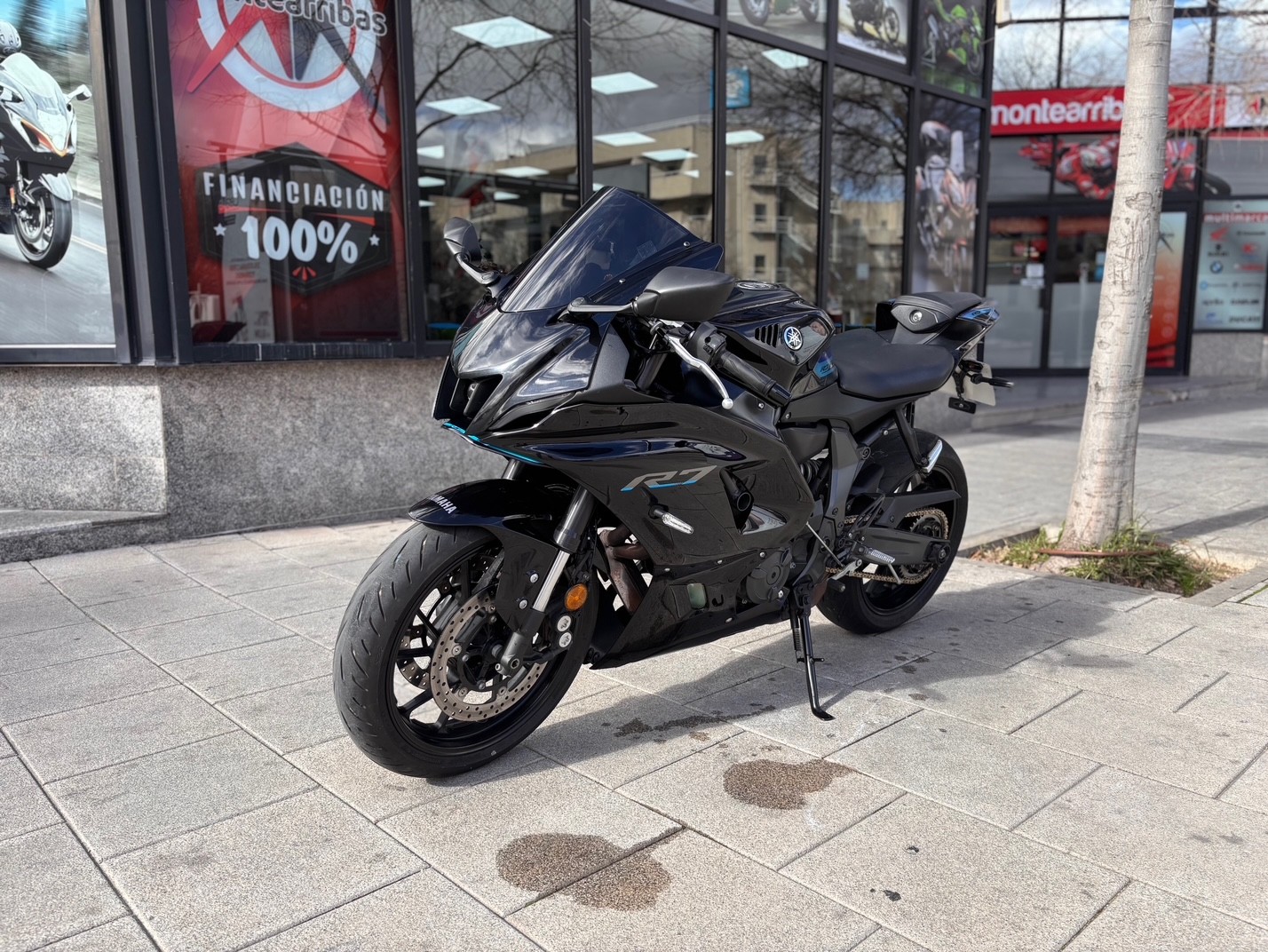YAMAHA YZF690-U AÑO 2022 CON 4.902 KM.