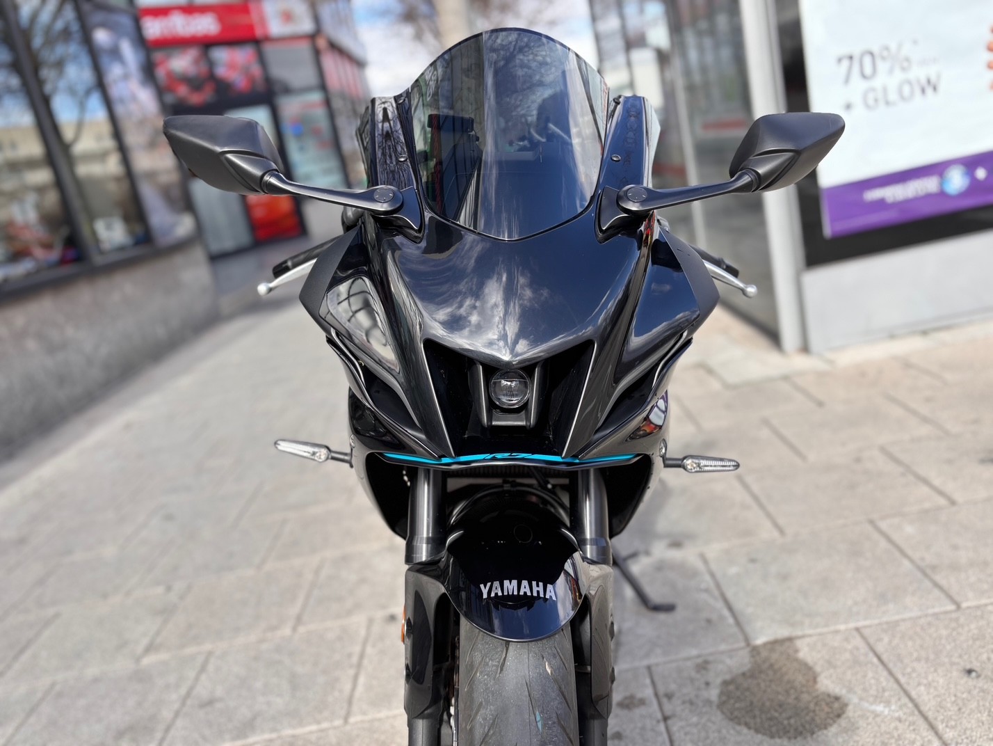 YAMAHA YZF690-U AÑO 2022 CON 4.902 KM.