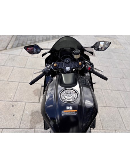 YAMAHA YZF690-U AÑO 2022 CON 4.902 KM.