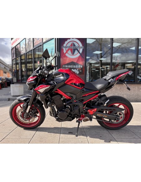 KAWASAKI Z 900 A2 AÑO 2024 CON 7.364 KM.