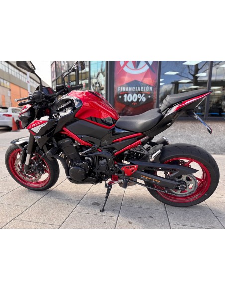 KAWASAKI Z 900 A2 AÑO 2024 CON 7.364 KM.