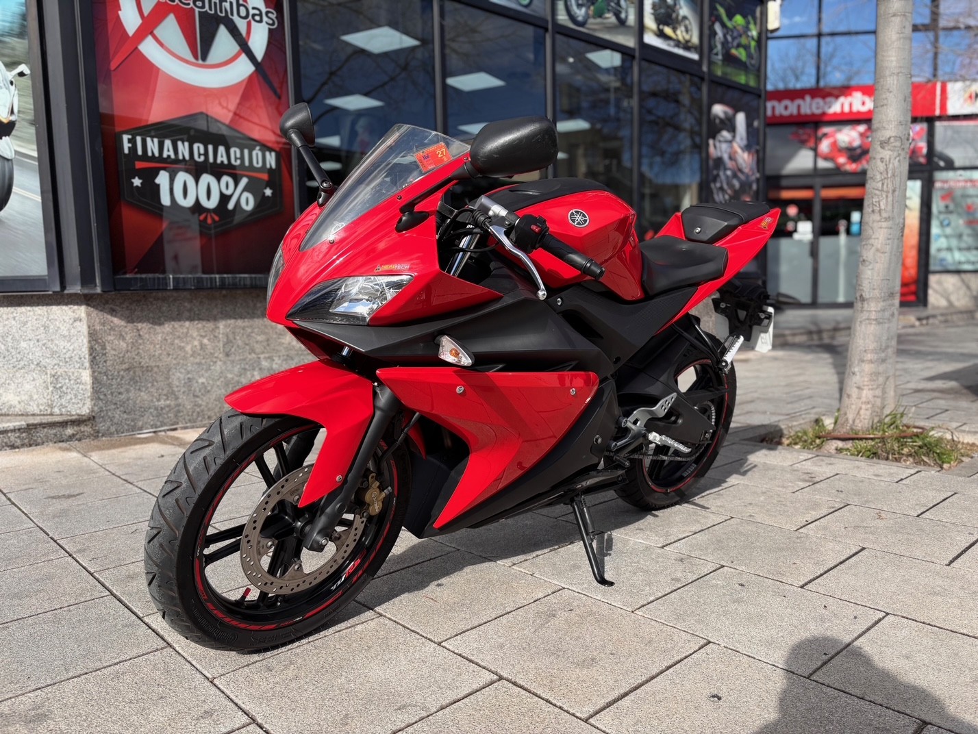 YAMAHA YZF R 125 AÑO 2009 CON 27.416 KM.