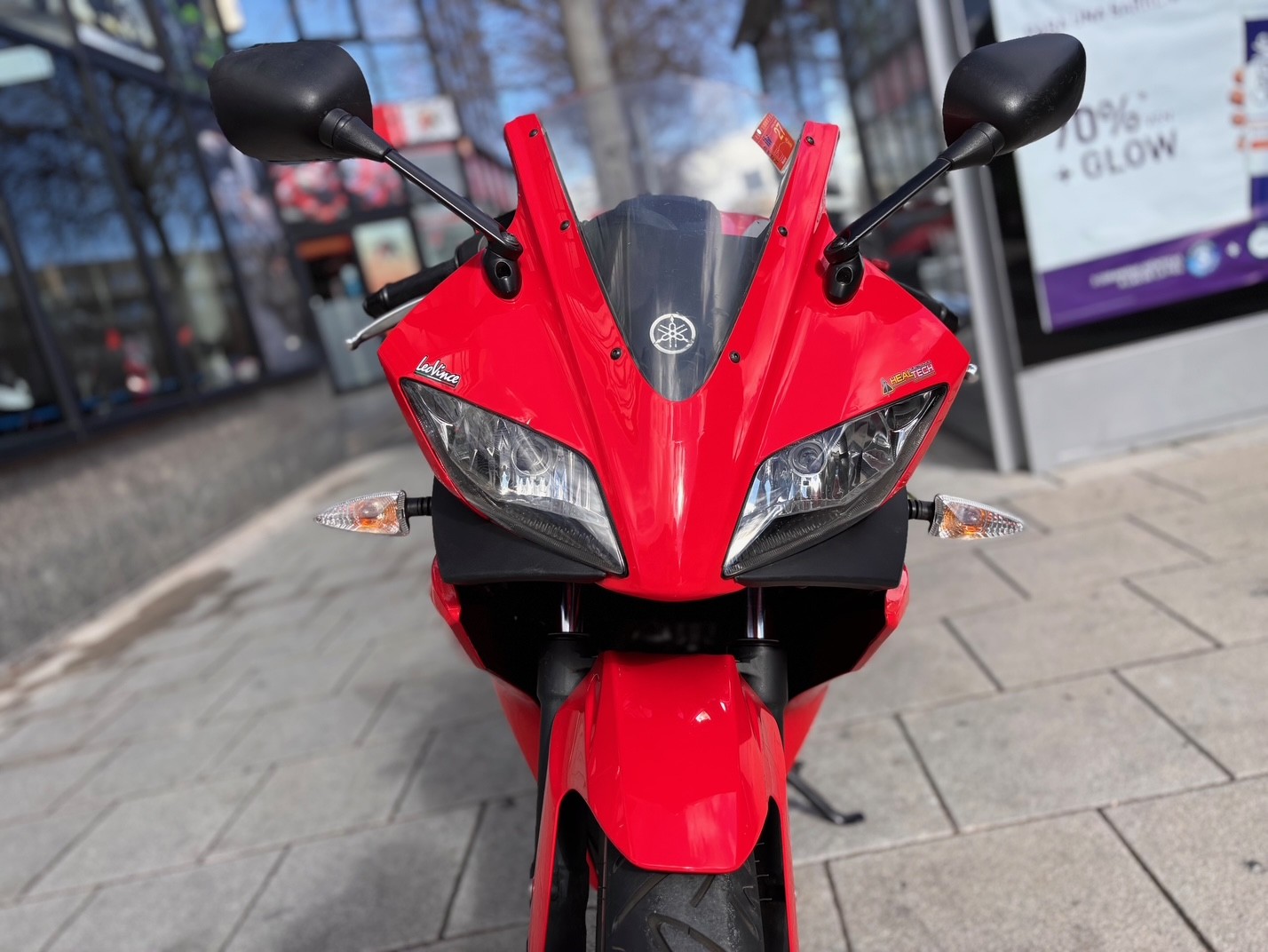 YAMAHA YZF R 125 AÑO 2009 CON 27.416 KM.