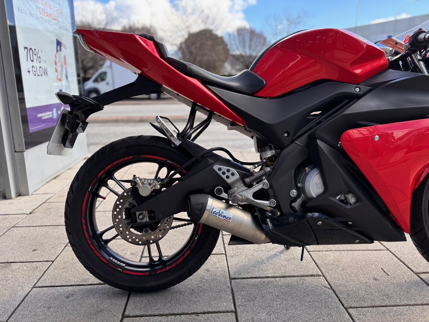 YAMAHA YZF R 125 AÑO 2009 CON 27.416 KM.