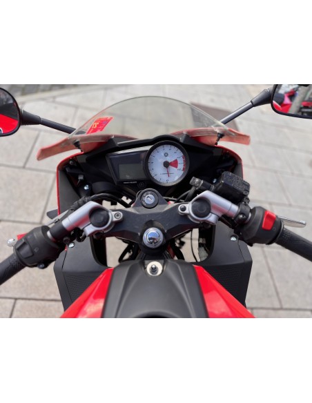 YAMAHA YZF R 125 AÑO 2009 CON 27.416 KM.