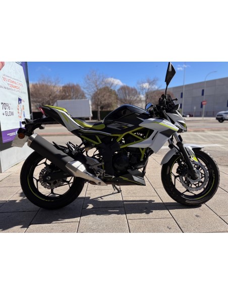 KAWASAKI Z 125 AÑO 2021 CON 14.752 KM.
