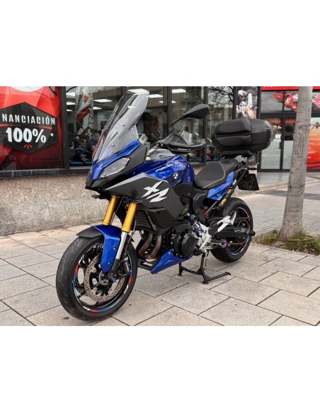 BMW F 900 XR AÑO 2022 CON 9.010 KM.