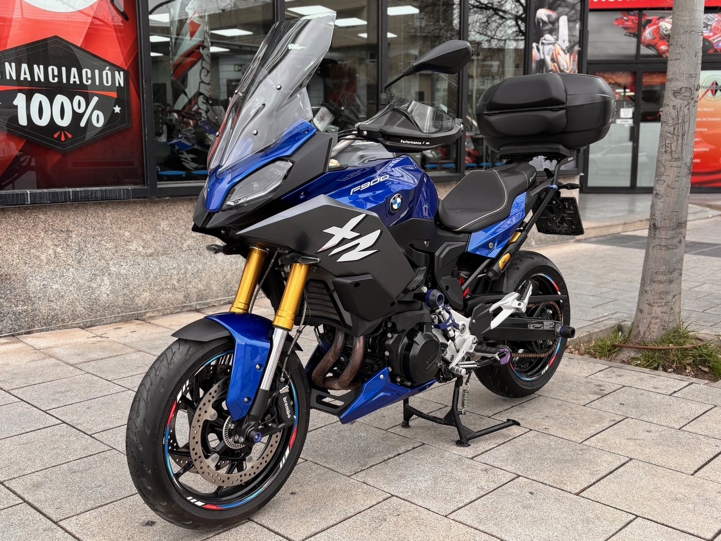 BMW F 900 XR AÑO 2022 CON 9.010 KM.