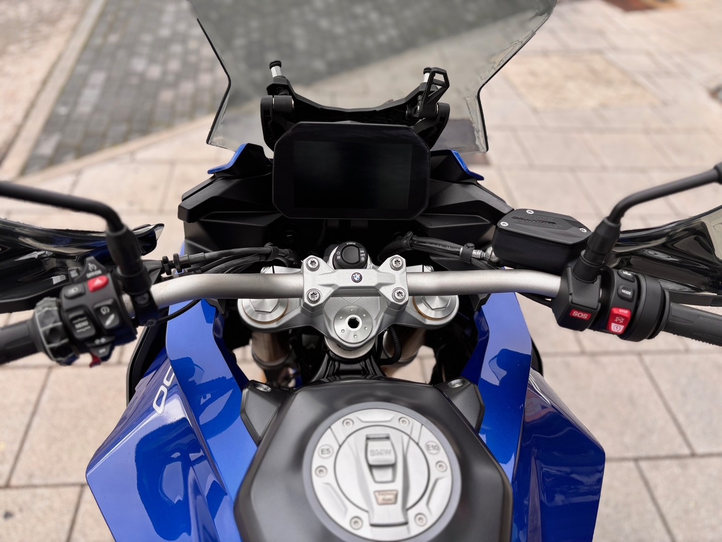 BMW F 900 XR AÑO 2022 CON 9.010 KM.