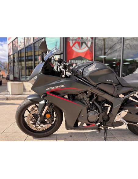 HONDA CBR 650 R AÑO 2024 CON 4.763 KM.
