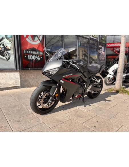 HONDA CBR 650 R AÑO 2024 CON 4.763 KM.