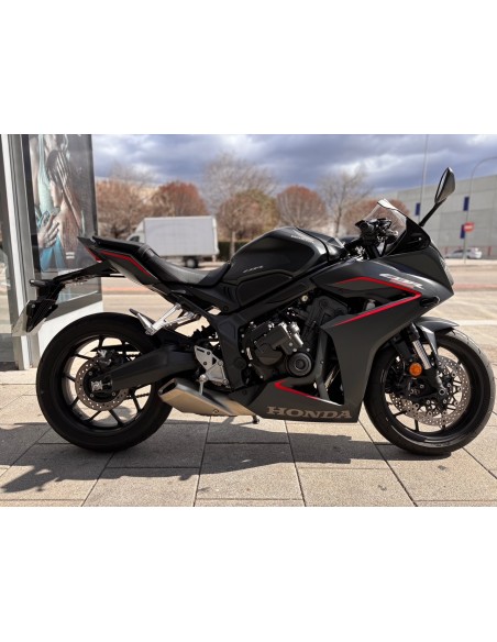 HONDA CBR 650 R AÑO 2024 CON 4.763 KM.