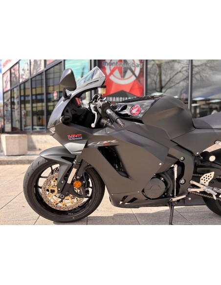 HONDA CBR 600 RR AÑO 2025 CON 2.630 KM.