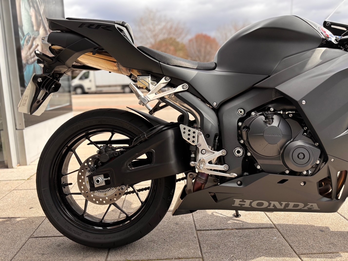 HONDA CBR 600 RR AÑO 2025 CON 2.630 KM.