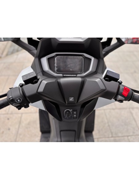 HONDA FORZA 350 AÑO 2025 CON 675 KM.