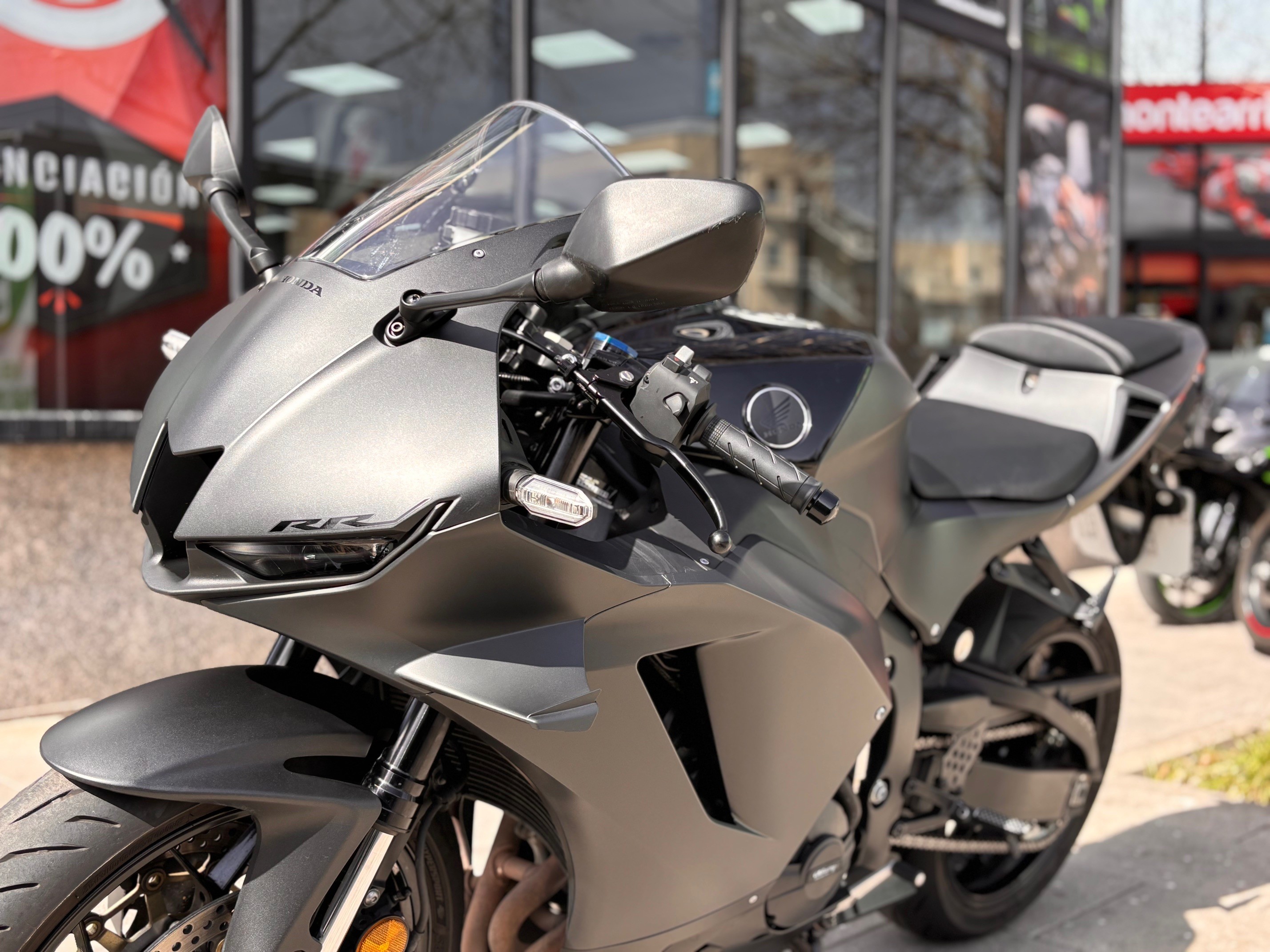 HONDA CBR 600 RR AÑO 2024 CON 11.823 KM.