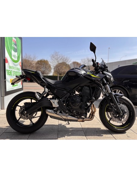 KAWASAKI Z 650 AÑO 2024 CON 3.341 KM.