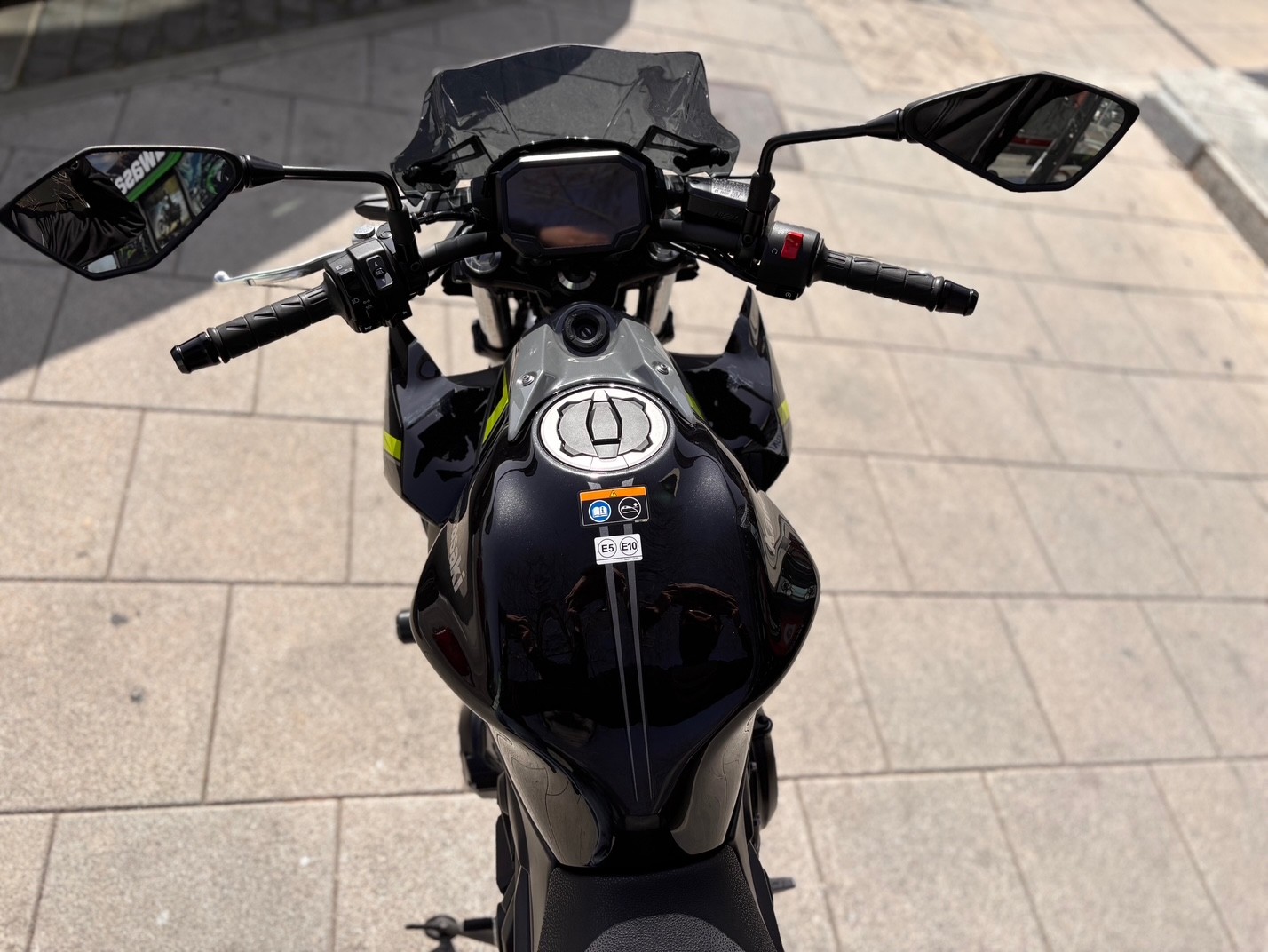 KAWASAKI Z 650 AÑO 2024 CON 3.341 KM.