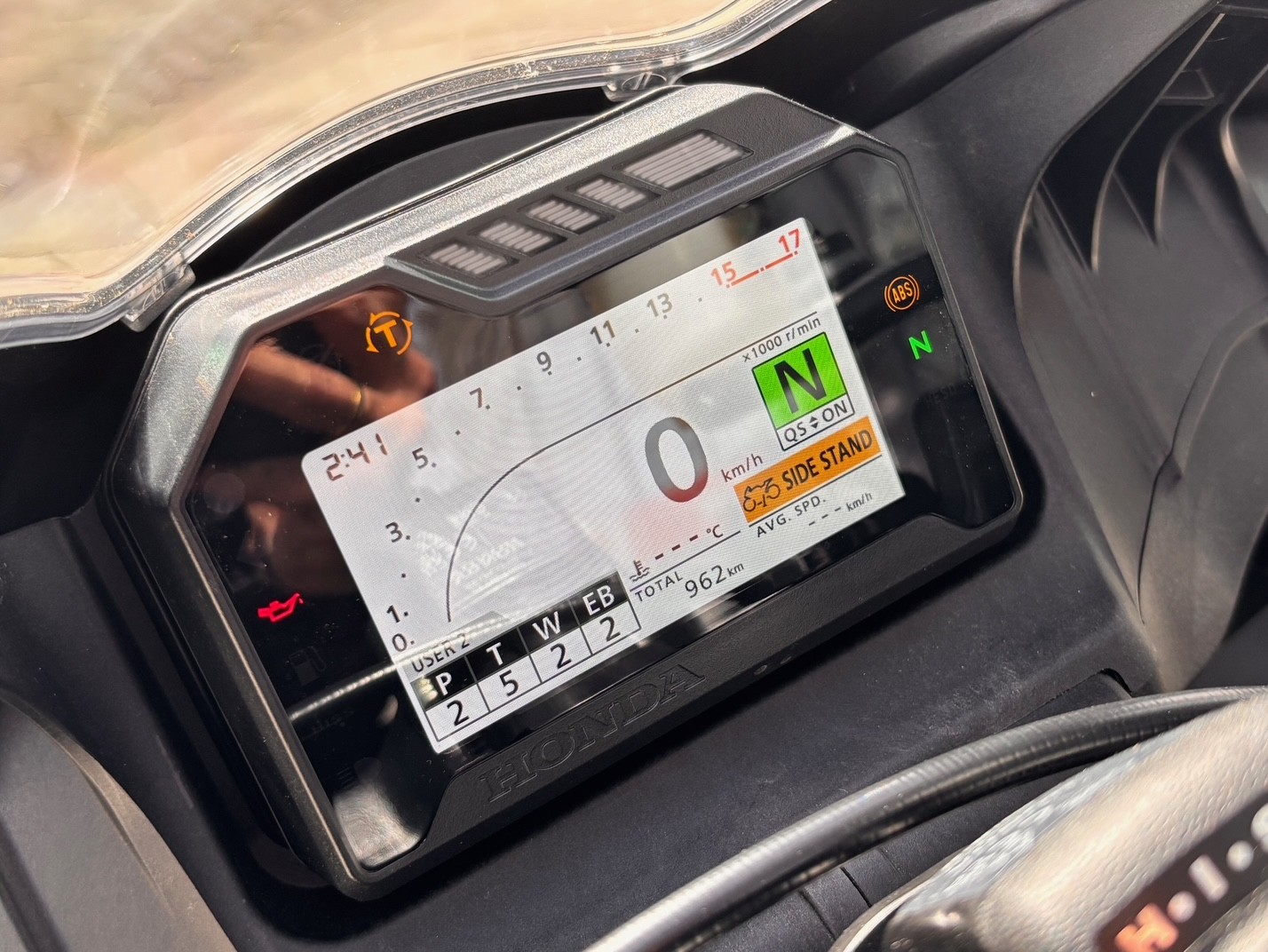 HONDA CBR 600 RR AÑO 2025 CON 962 KM.