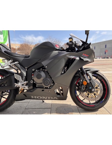 HONDA CBR 600 RR AÑO 2025 CON 962 KM.