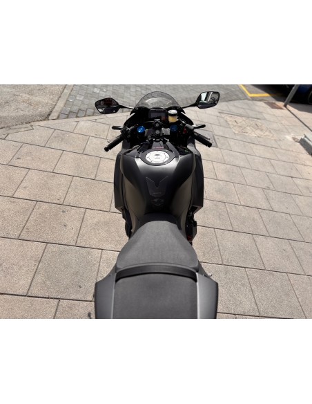 HONDA CBR 600 RR AÑO 2025 CON 962 KM.