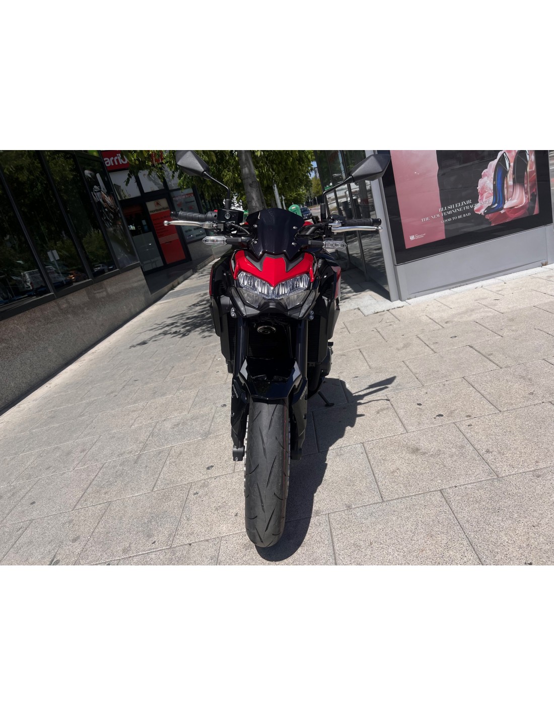 KAWASAKI Z 900 FULL AÑO 2024 CON 1.500 KM.