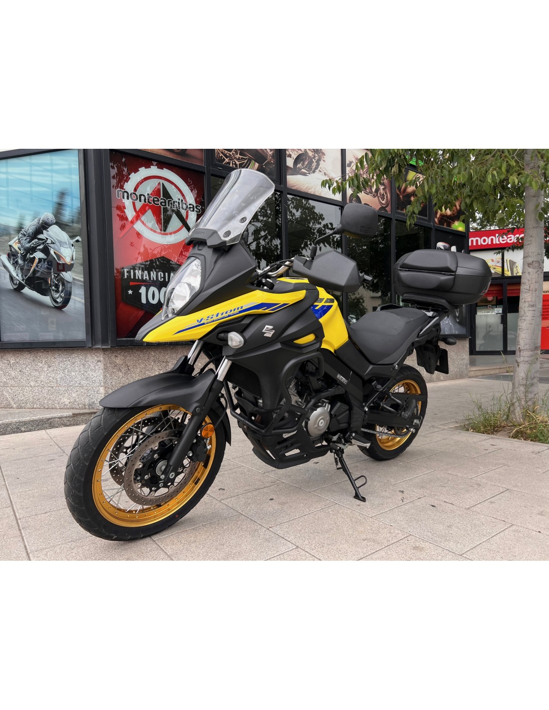 SUZUKI V-STROM 650 XT AÑO 2021 CON 13.767 KM.