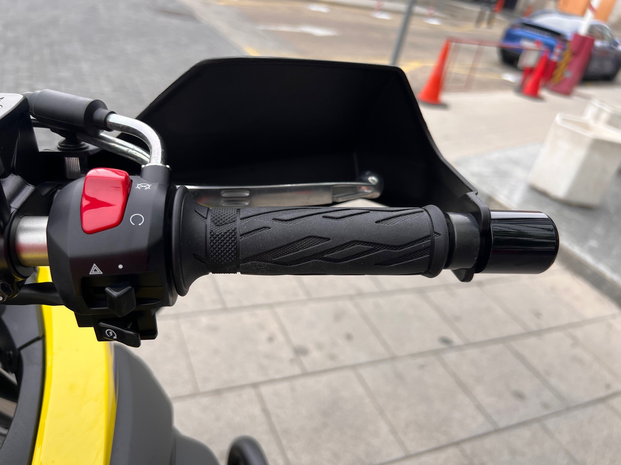 SUZUKI V-STROM 650 XT AÑO 2021 CON...