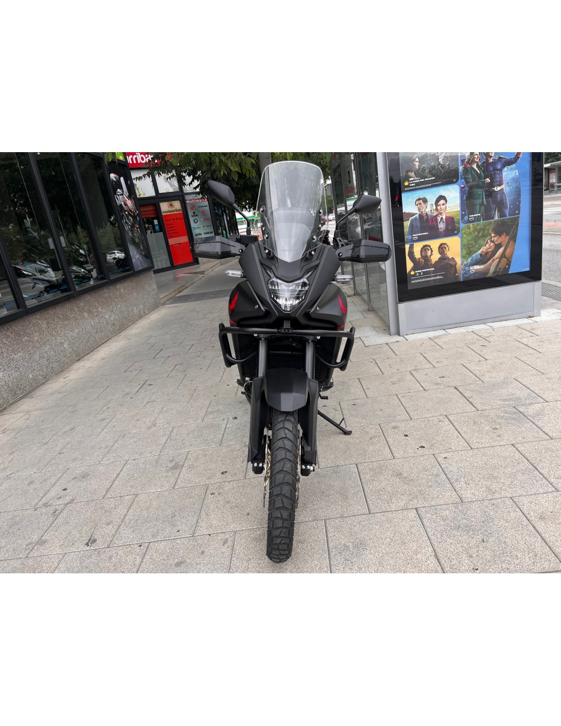 HONDA XL 750 TRANSALP AÑO 2023 CON 9.032 KM.