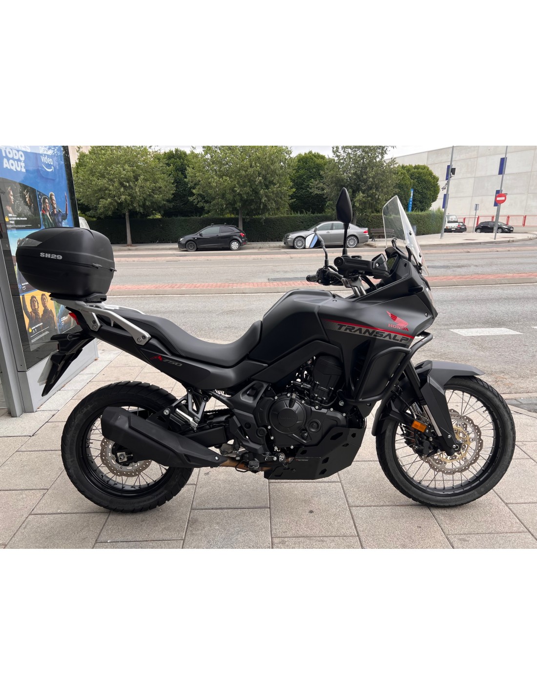 HONDA XL 750 TRANSALP AÑO 2023 CON 9.032 KM.